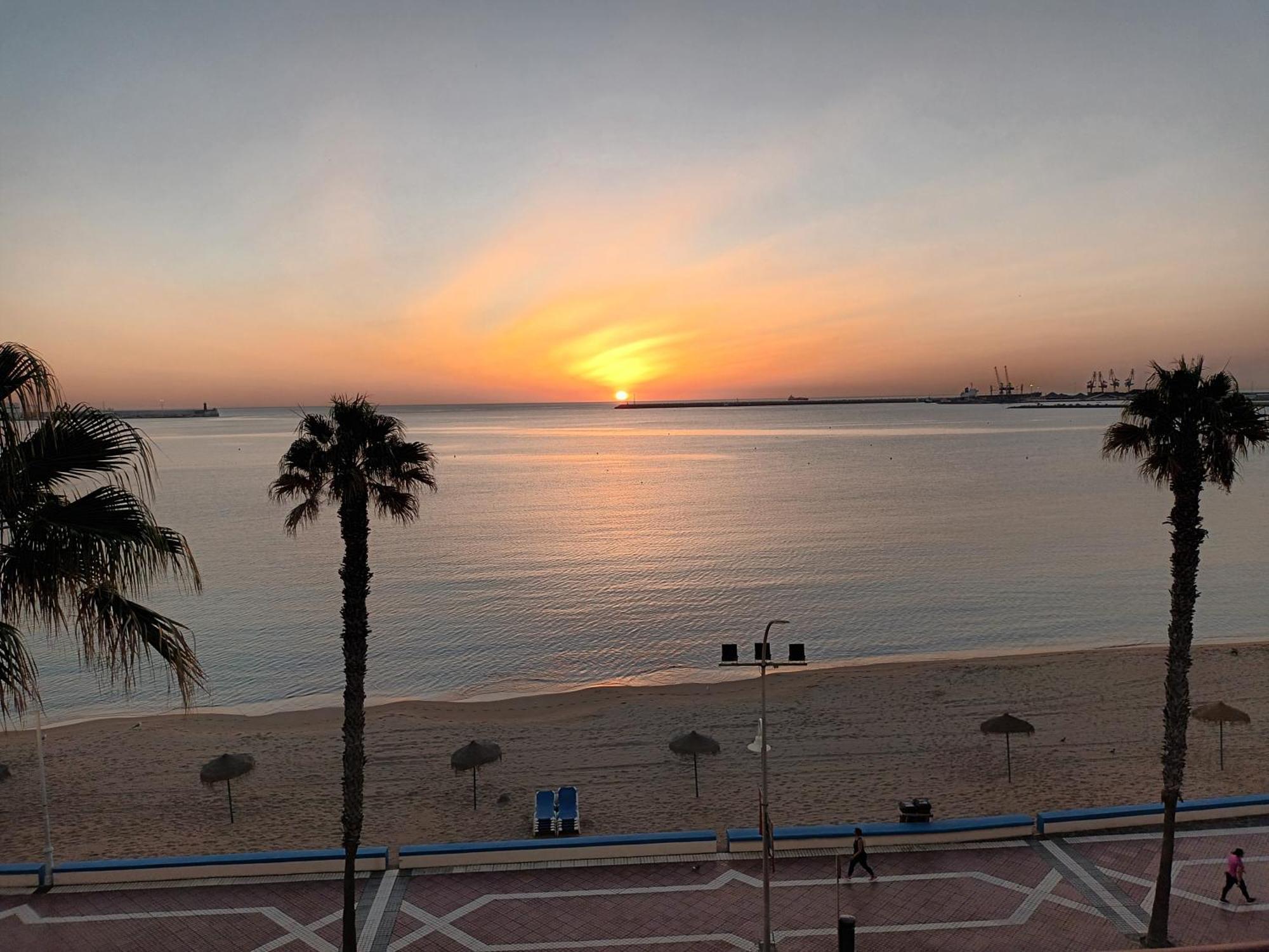 Apartplaya Melilla Eksteriør bilde